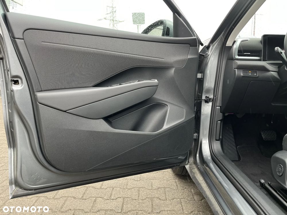 Volkswagen T-Roc 1.5 eTSI Life DSG - 11