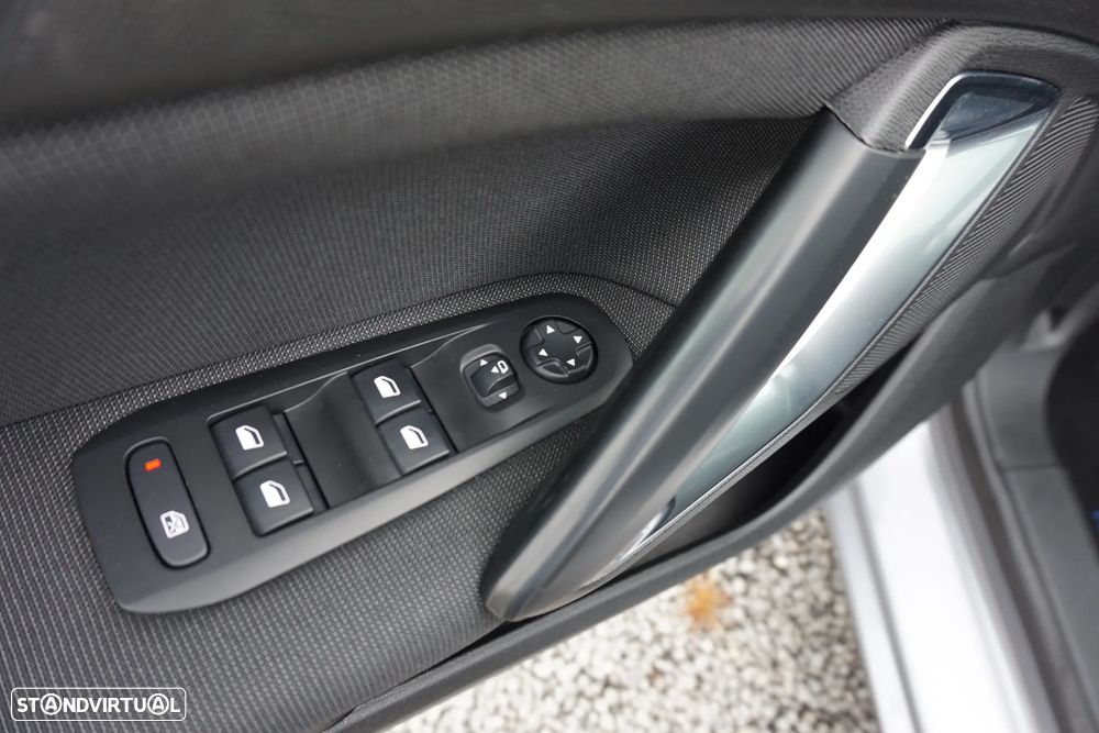 Peugeot 308 BlueHDi FAP 130 Stop & Start Allure - 30