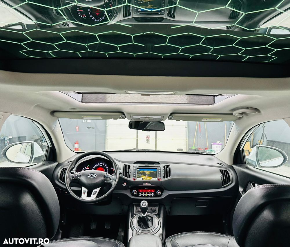 Kia Sportage 1.7 CRDI 2WD ISG Dream-Team Edition - 7