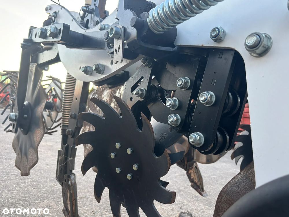 Agrisem STRIPCAT - 27