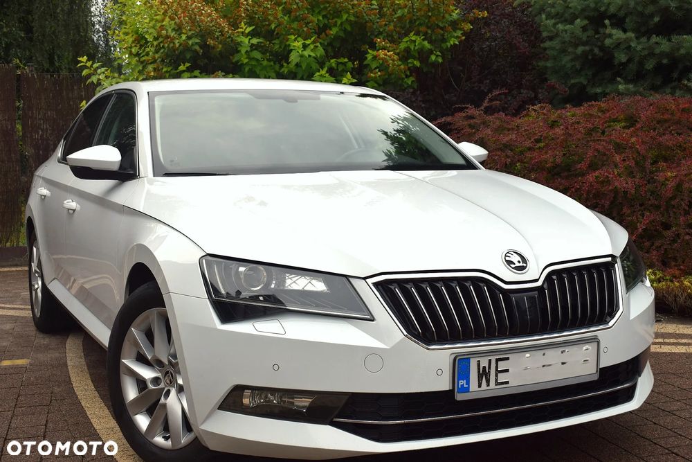 Skoda Superb 2.0 TDI SCR Style - 16