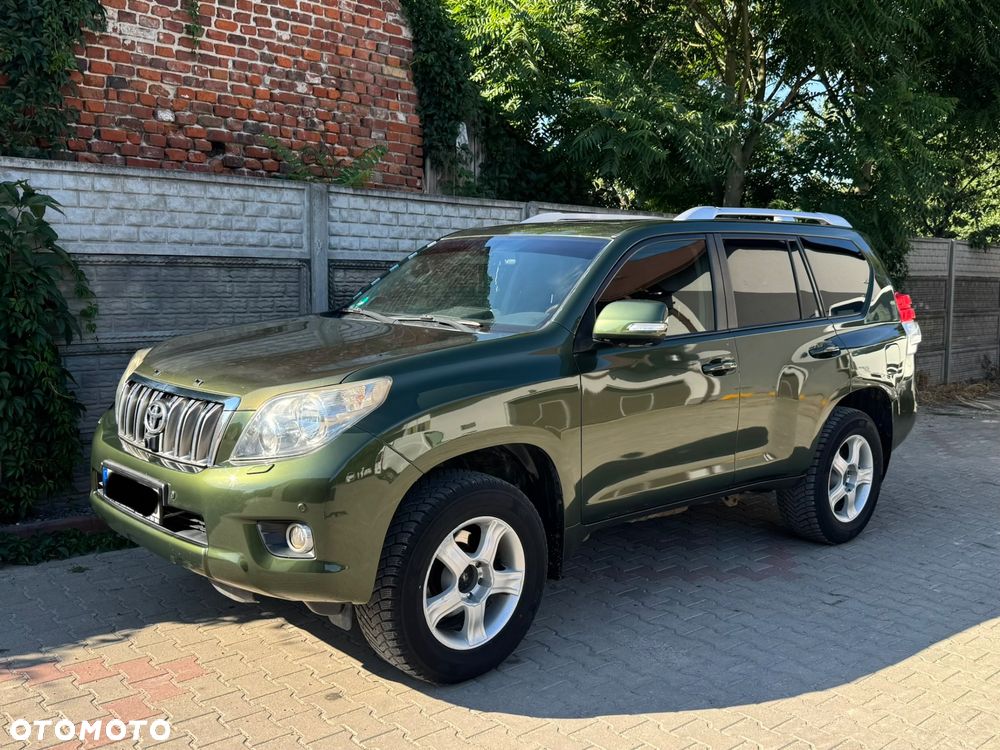 Toyota Land Cruiser 3.0 D-4D Automatik Executive - 3
