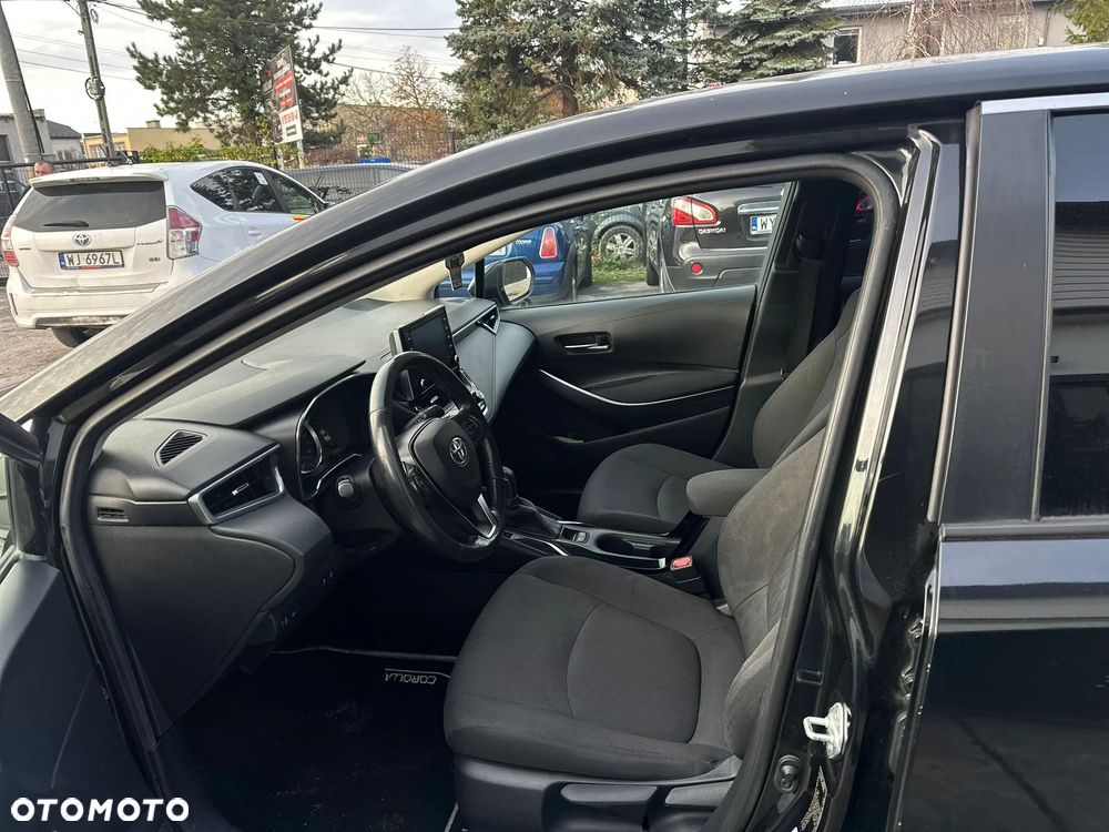 Toyota Corolla 1.8 Business Edition - 8