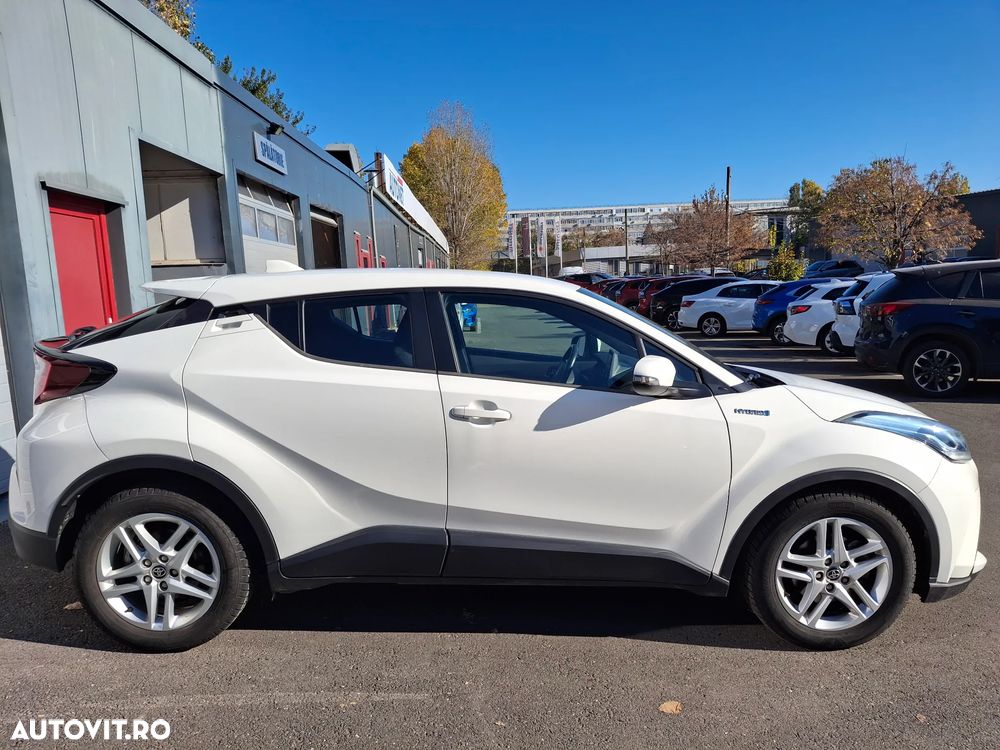 Toyota C-HR 1.8 HSD 4x2 CVT C-enter - 3