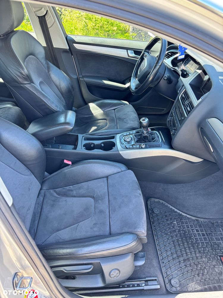 Audi A4 Avant - 11
