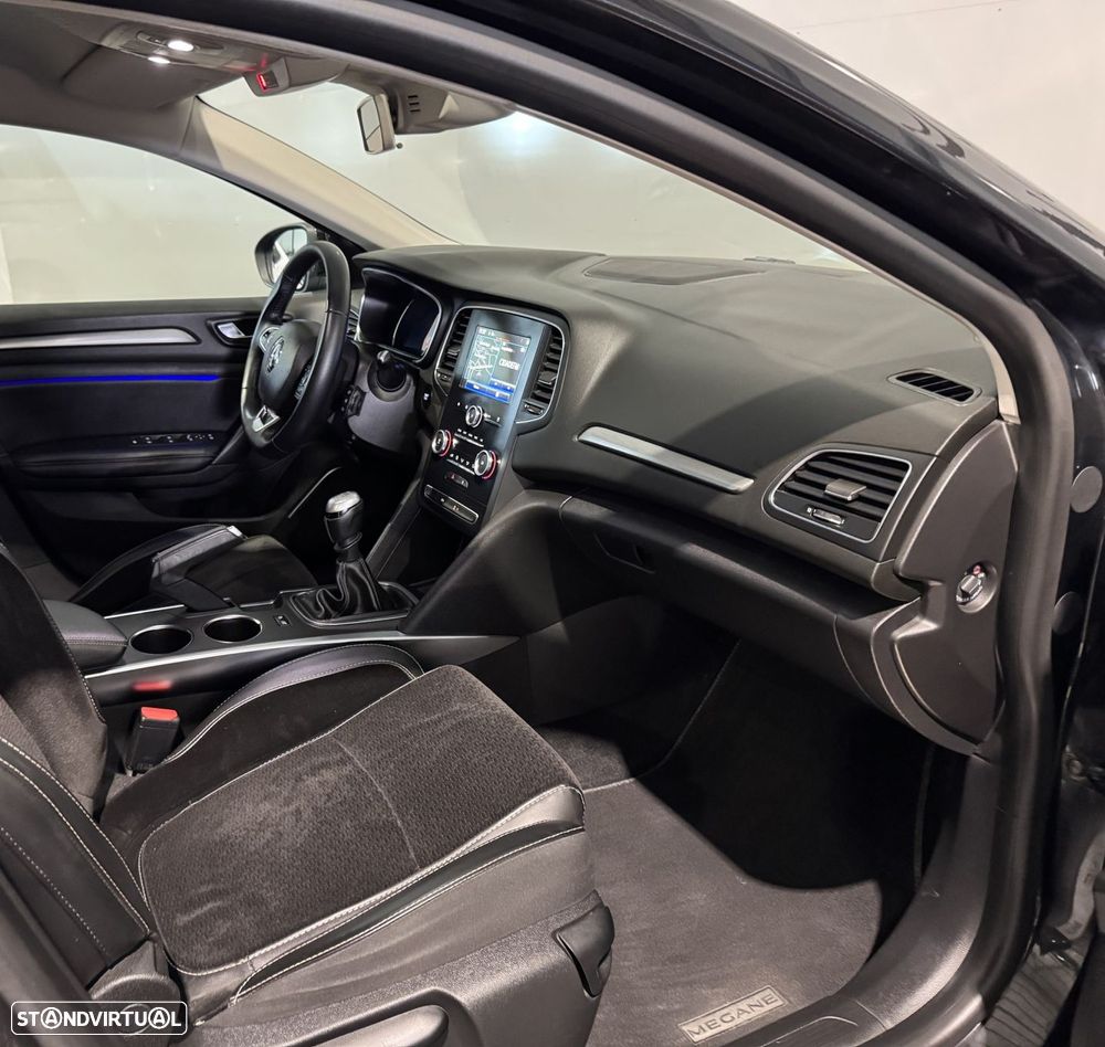 Renault Mégane Sport Tourer 1.5 dCi Intens - 39
