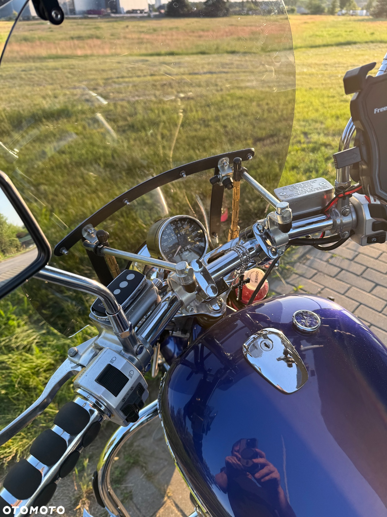 Suzuki Boulevard - 24