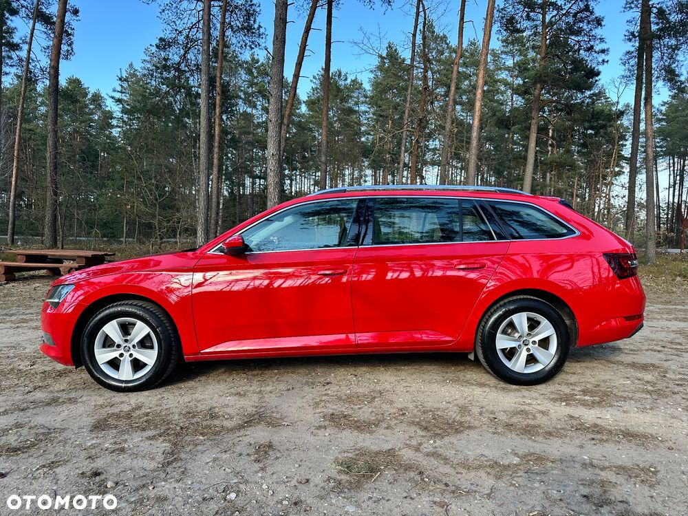 Skoda Superb 2.0 TDI Ambition - 15