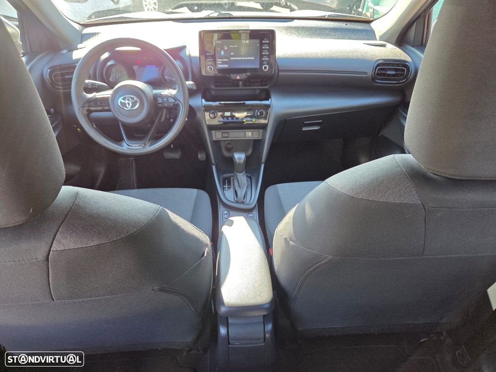 Toyota Yaris Cross 1.5 HDF Comfort - 10