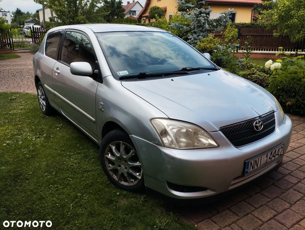 Toyota Corolla - 3