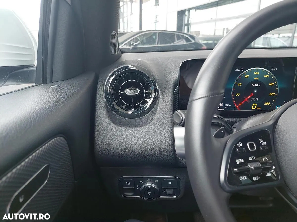 Mercedes-Benz GLB 220 d 4MATIC Aut. - 22