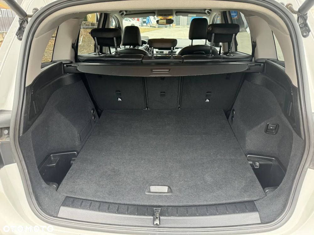 BMW Seria 2 220d Gran Tourer xDrive - 24