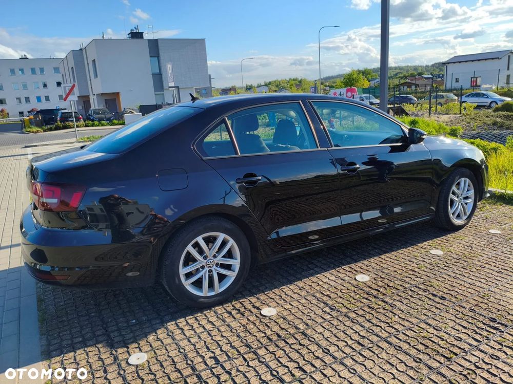 Volkswagen Jetta 2.0 TDI DPF BMT Comfortline - 5