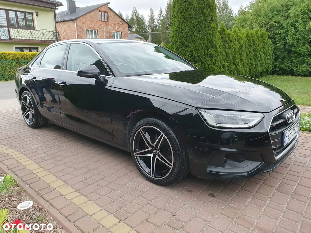 Audi A4 Limousine - 15