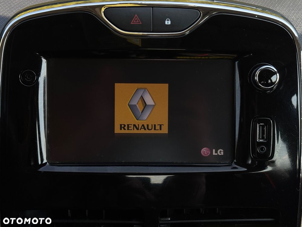 Renault Clio 1.2 16V Life - 25