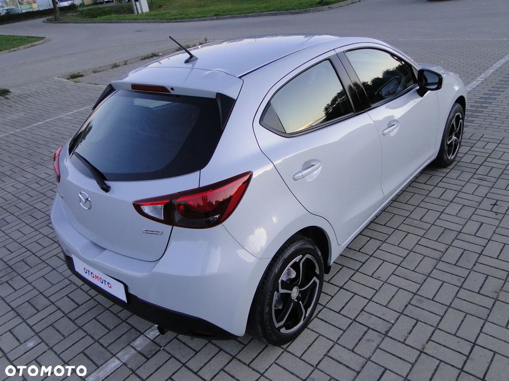 Mazda 2 2020 photo 3