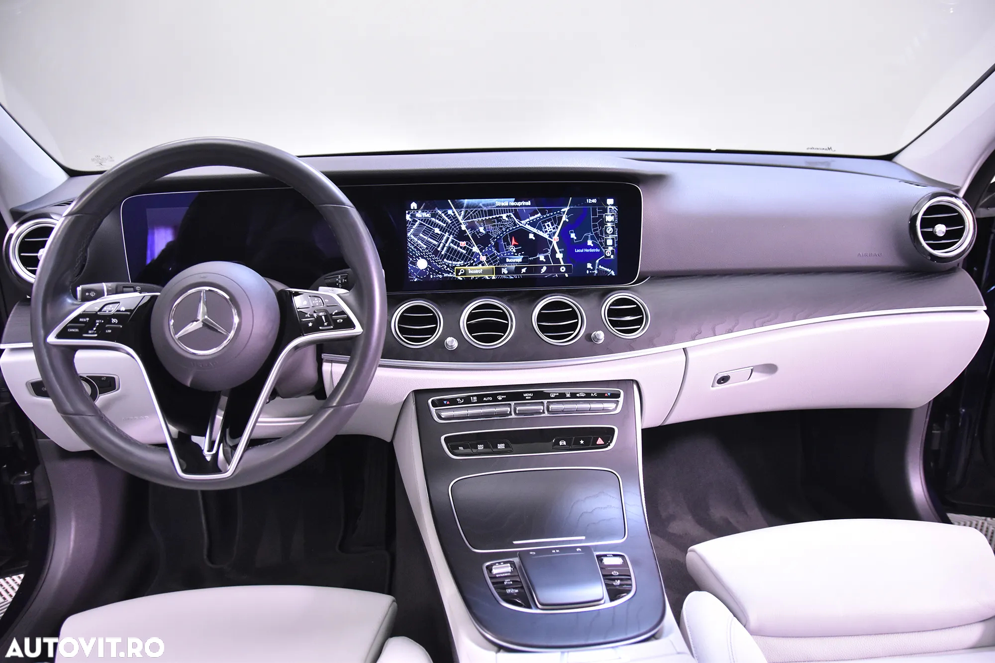 Mercedes-Benz E 300 de T 9G-TRONIC - 9