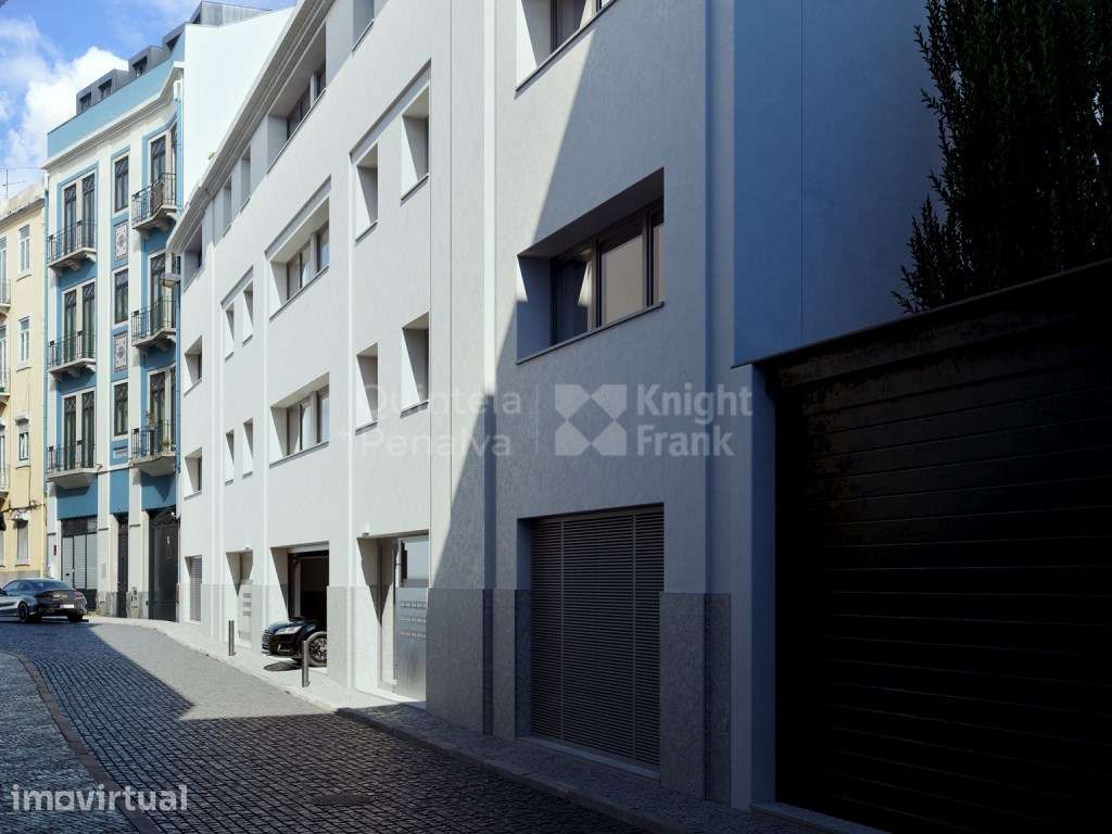 Apartamento T1 com varanda e garagem em Arroios, Lisboa - Grande imagem: 2/15