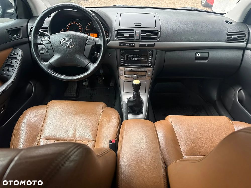 Toyota Avensis 2008 photo 5