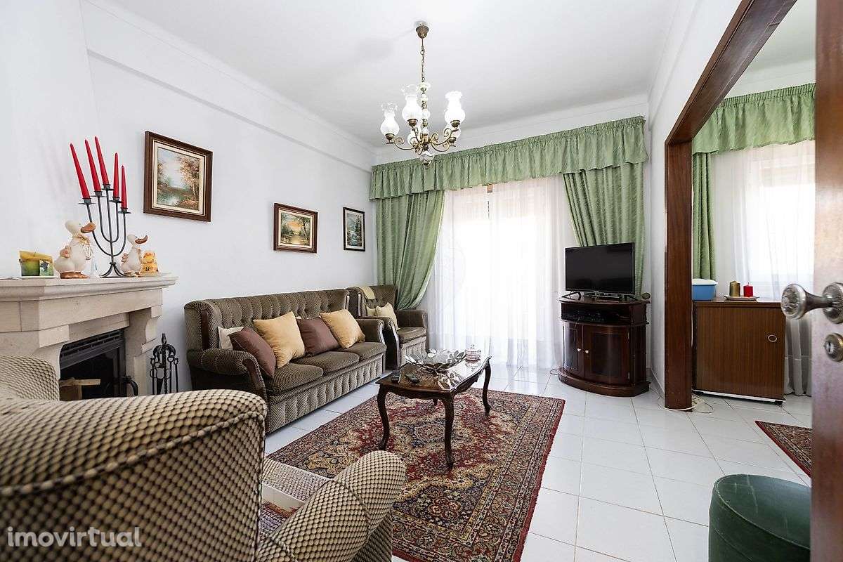 Moradia T6 para venda - Grande imagem: 2/50