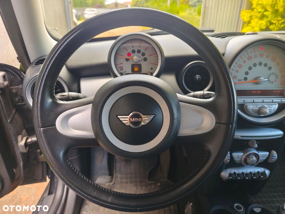 MINI Cooper D 50 Mayfair - 5