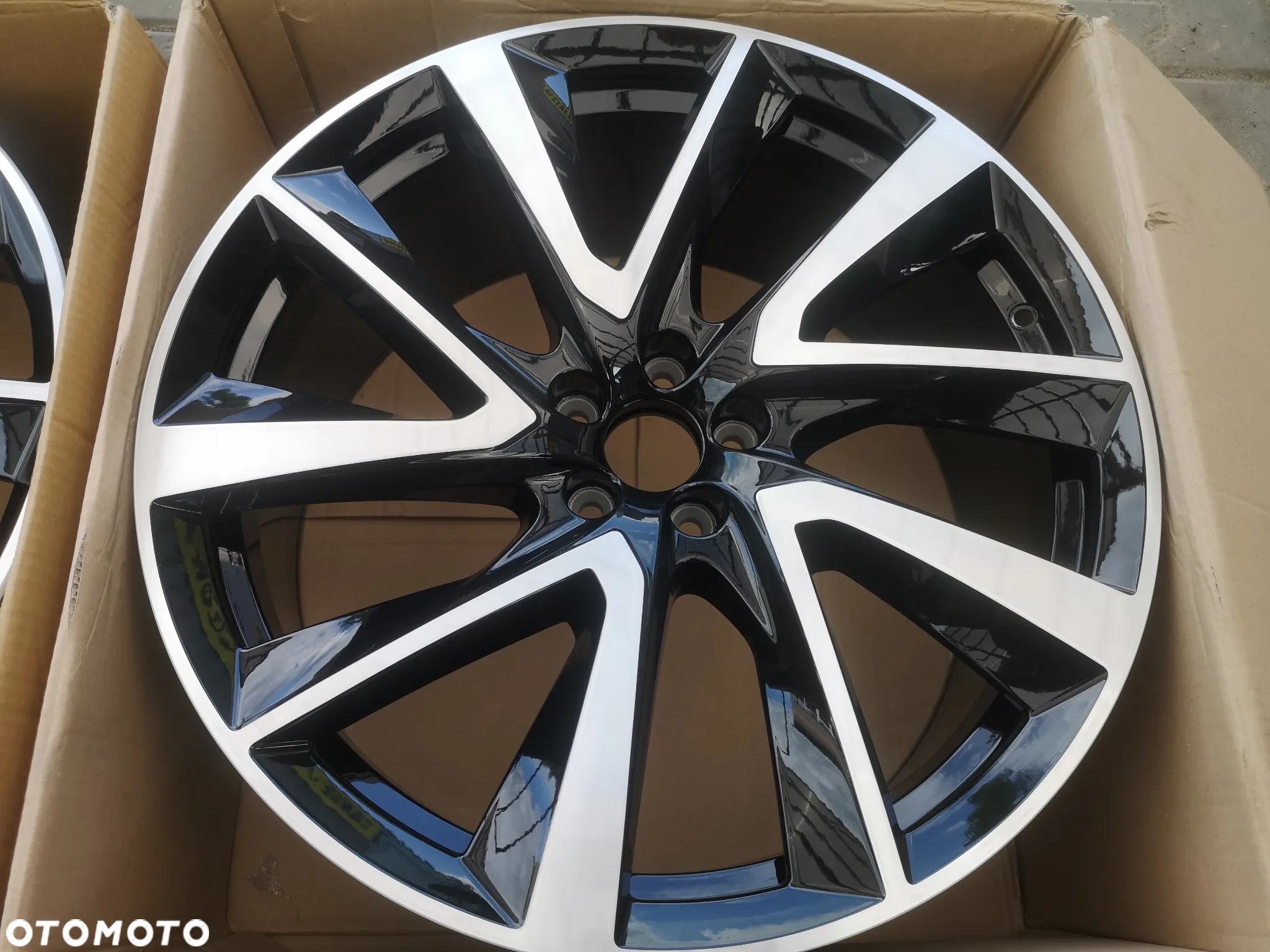 Oryginalne Felgi Volvo XC90 w Idealnym stanie 21'' R - 6
