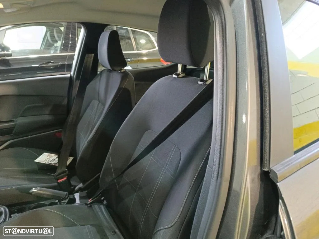 Ford Fiesta 1.5 TDCi Connected - 7