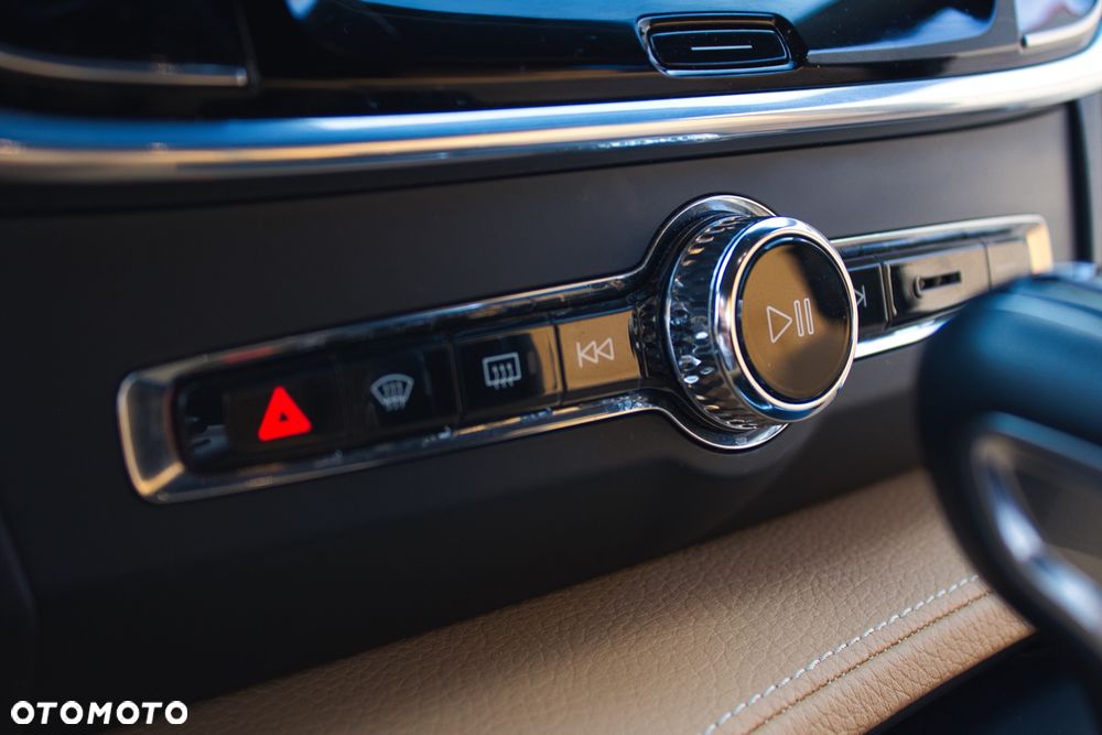 Volvo S90 - 20