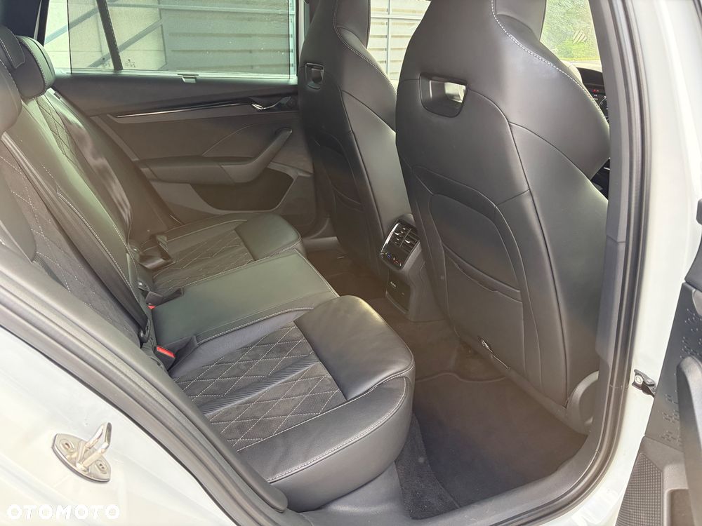 Skoda Octavia 2.0 TSI DSG RS 245 - 25