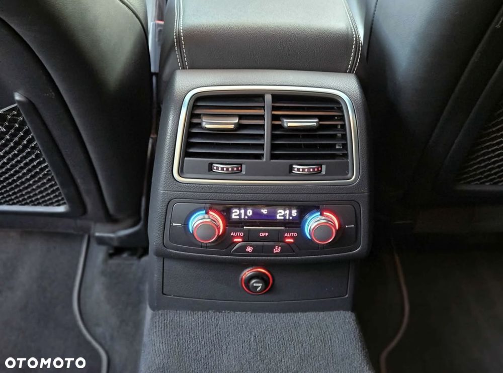 Audi A6 Avant 3.0 TDI quattro S tronic - 16