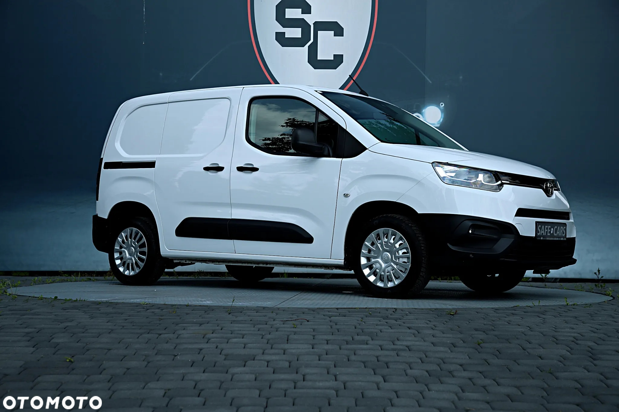 Toyota ProAce - 13