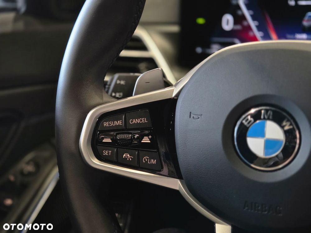 BMW Seria 3 320d M Sport sport - 13