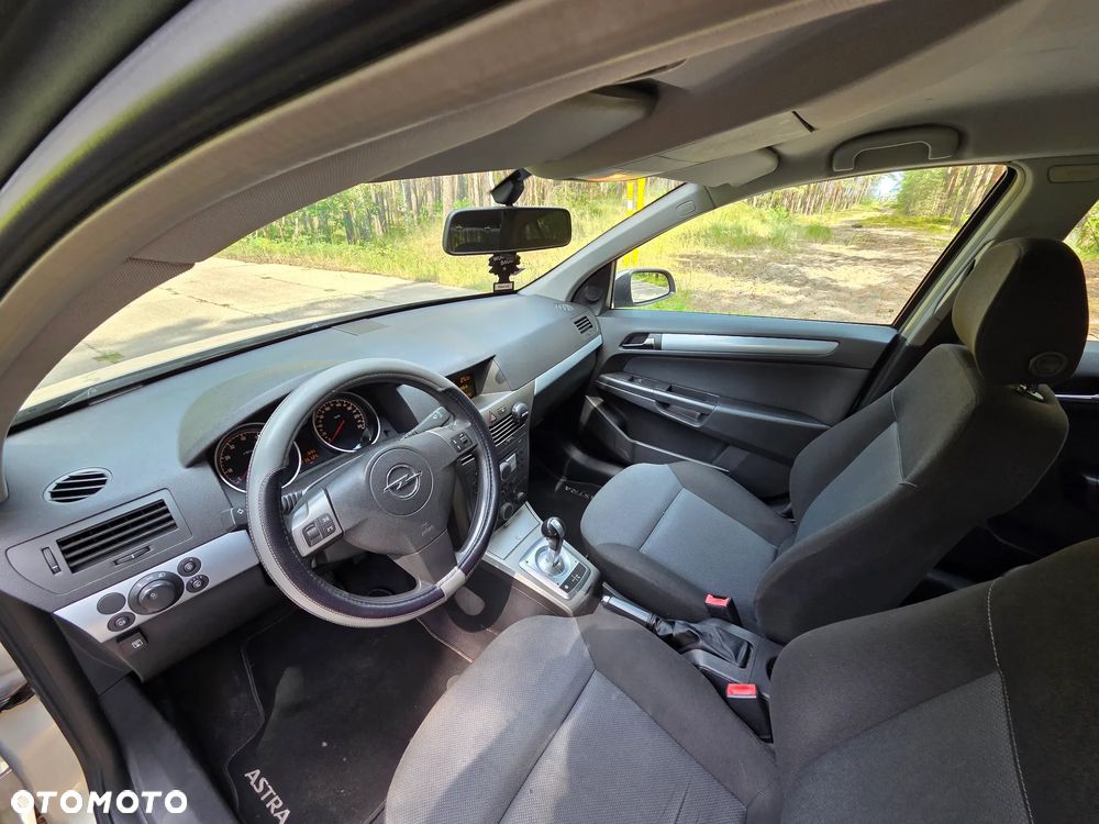 Opel Astra 1.6 Elegance Easytronic - 6