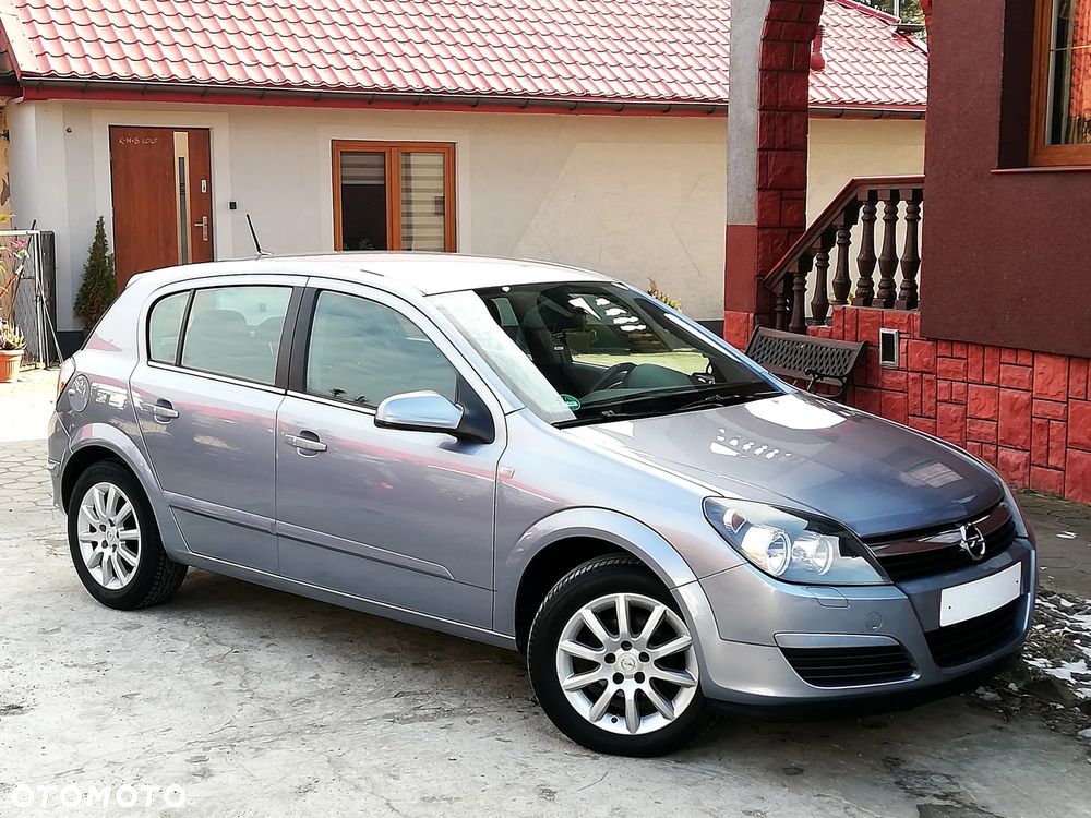 Opel Astra - 2
