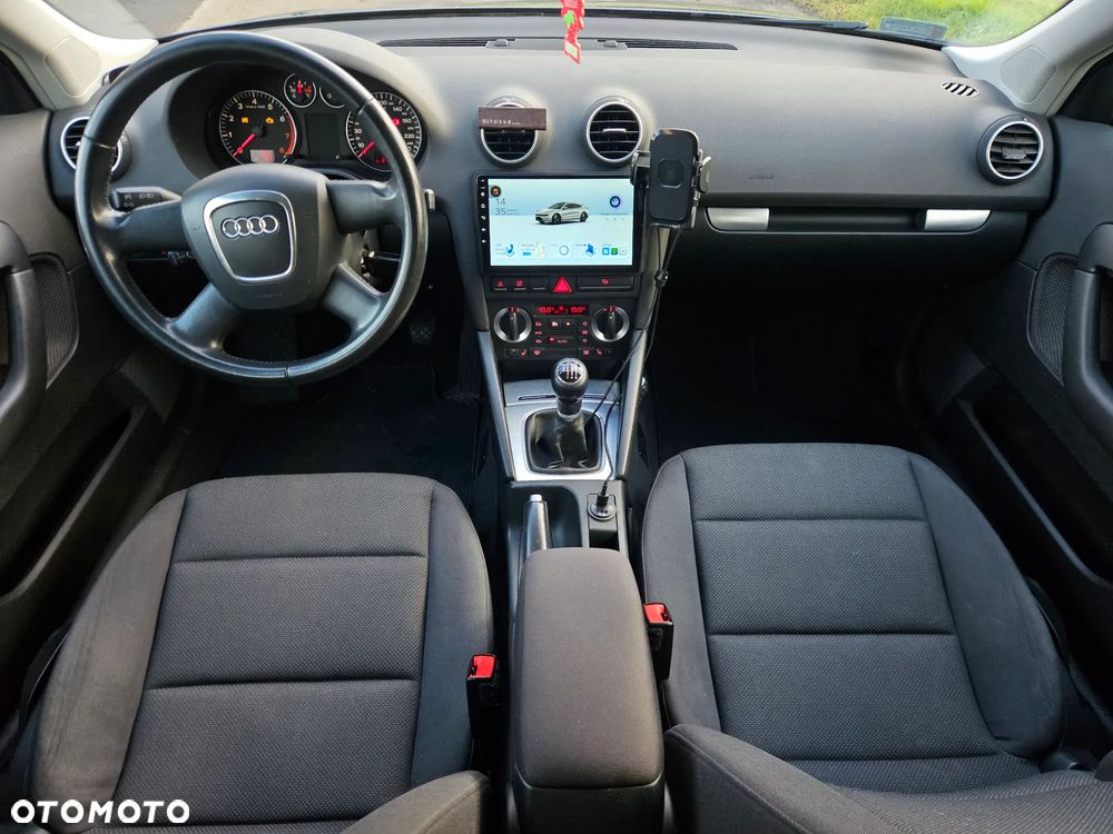 Audi A3 Sportback 1.4 TFSI Attraction - 9