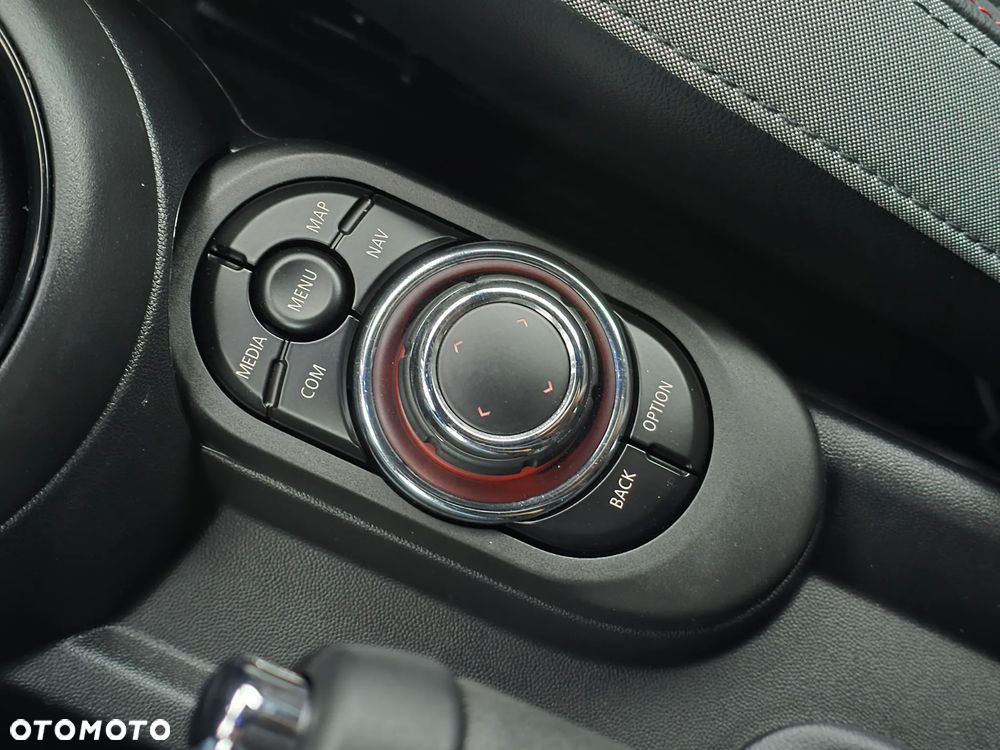 MINI John Cooper Works - 7