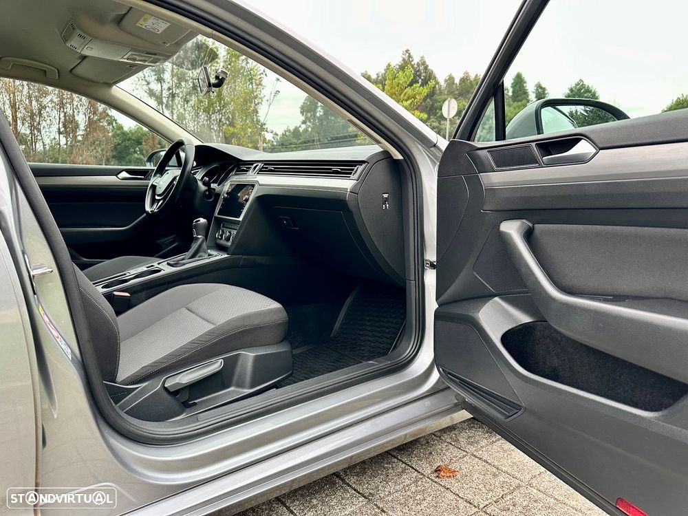 VW Passat Variant 1.6 TDI Confortline - 30