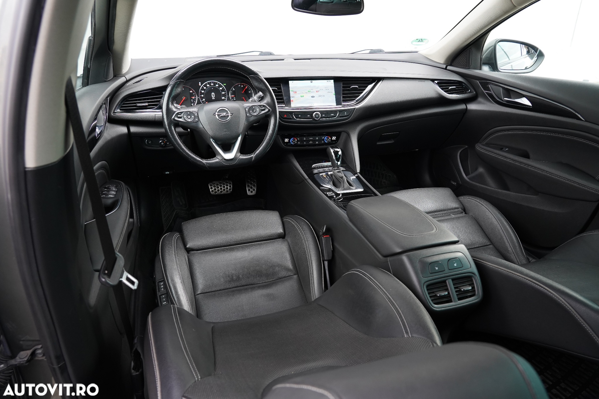 Opel Insignia Sport Tourer 2.0 CDTI Start/Stop 4X4 Country Tourer Exclusive Aut. - 11
