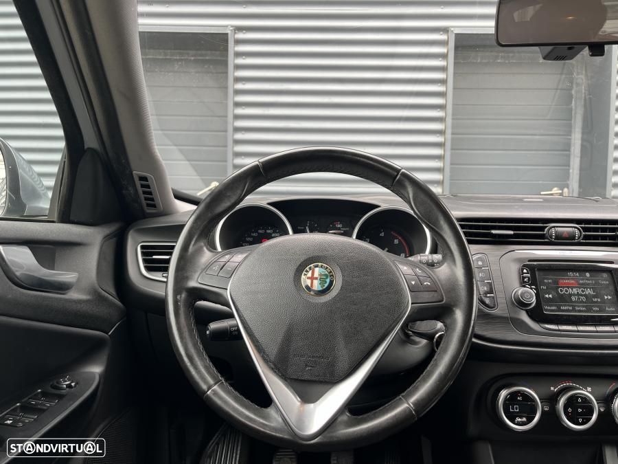 Alfa Romeo Giulietta 1.6 JTDM Distinctive 57X - 11