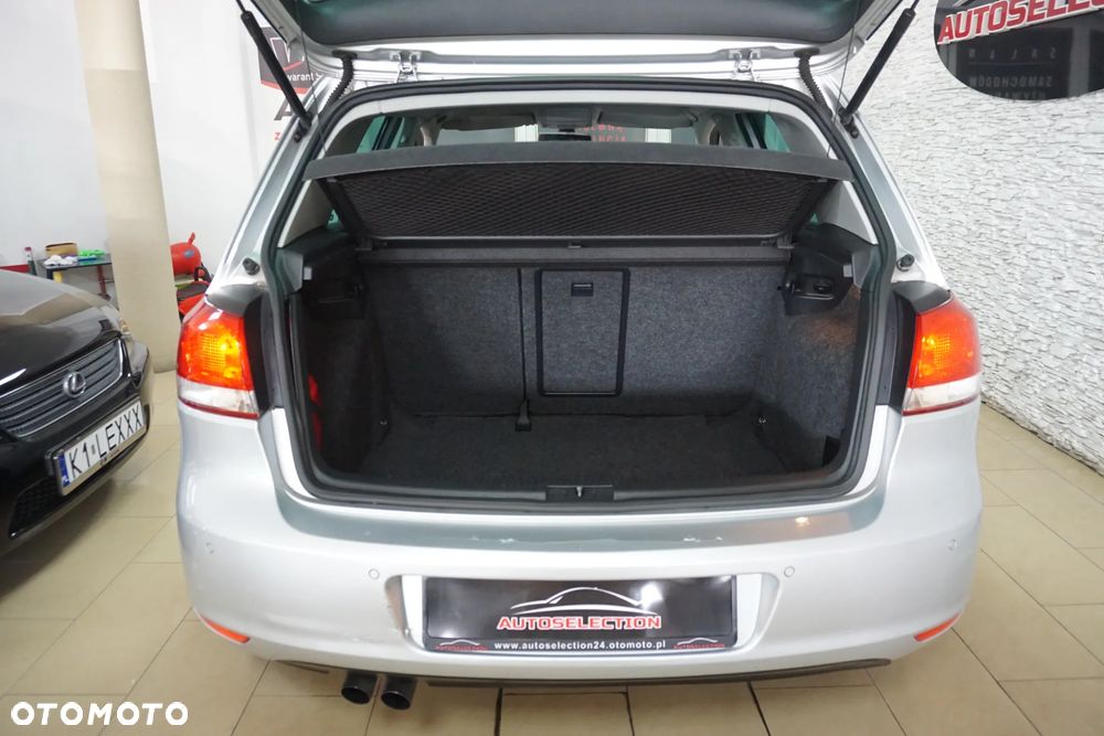 Volkswagen Golf 2.0 TDI DPF DSG Comfortline - 17