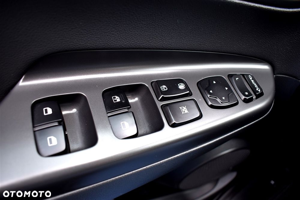 Hyundai Kona 1.6 T-GDI Premium 4WD DCT - 23