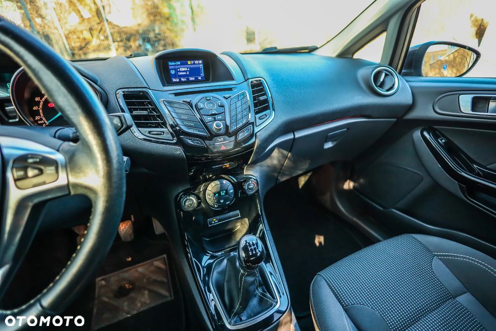 Ford Fiesta 1.0 EcoBoost STart-Stop Titanium - 21