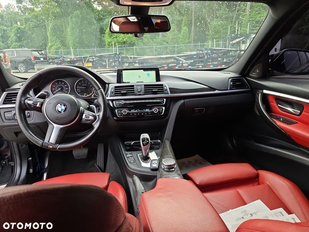 BMW Seria 3 340i M Sport - 8