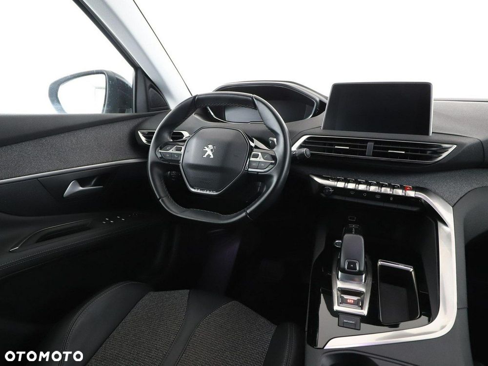 Peugeot 3008 PureTech 130 Stop & Start GPF EAT8 Allure Business-Paket - 17