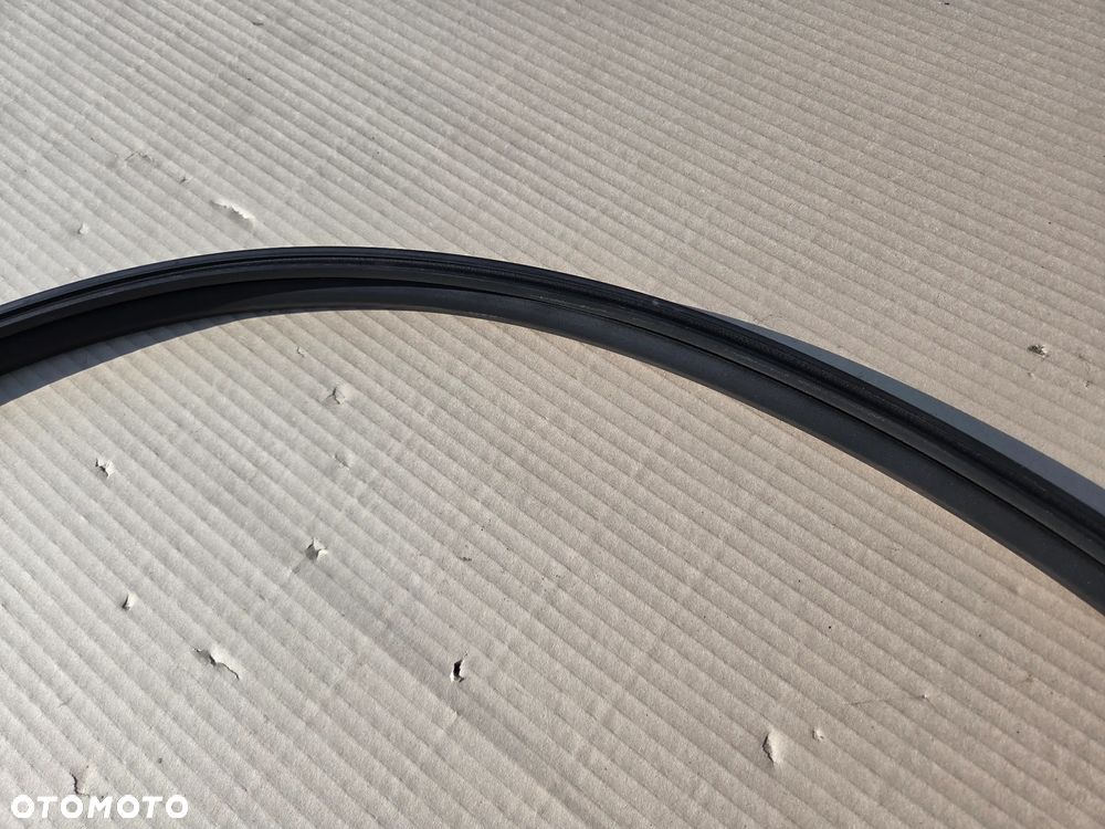 Uszczelka karoseryjna lewa Peugeot 508 II SW - 4