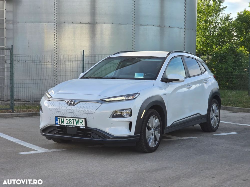 Hyundai KONA 204CP Luxury+ - 2
