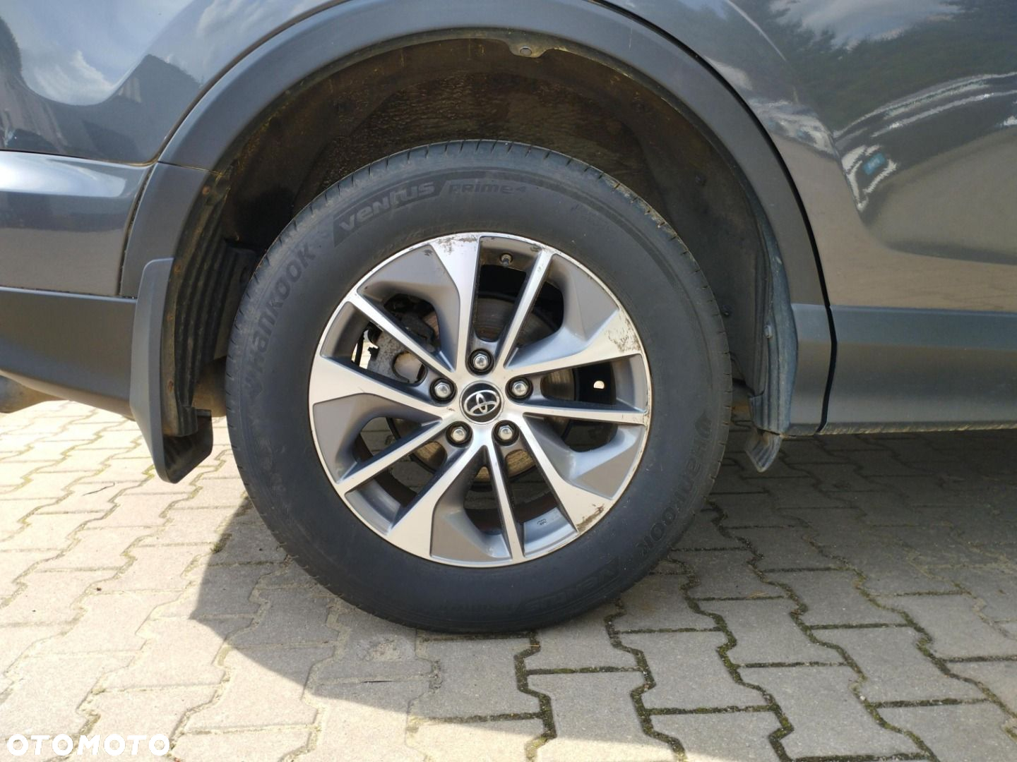 Toyota RAV4 - 26