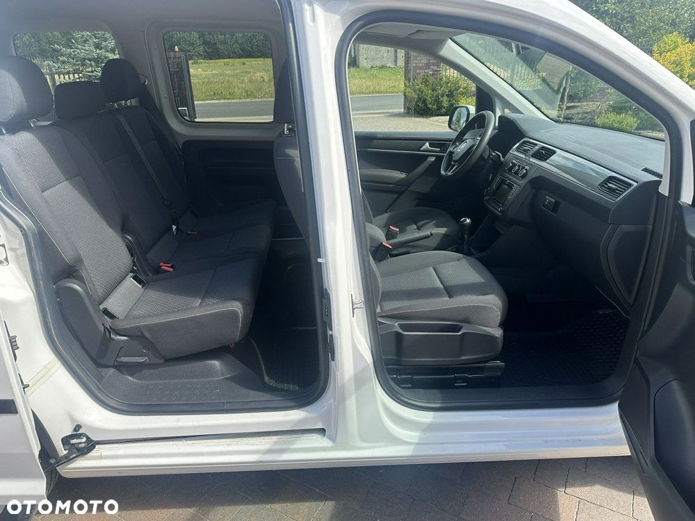 Volkswagen Caddy - 9