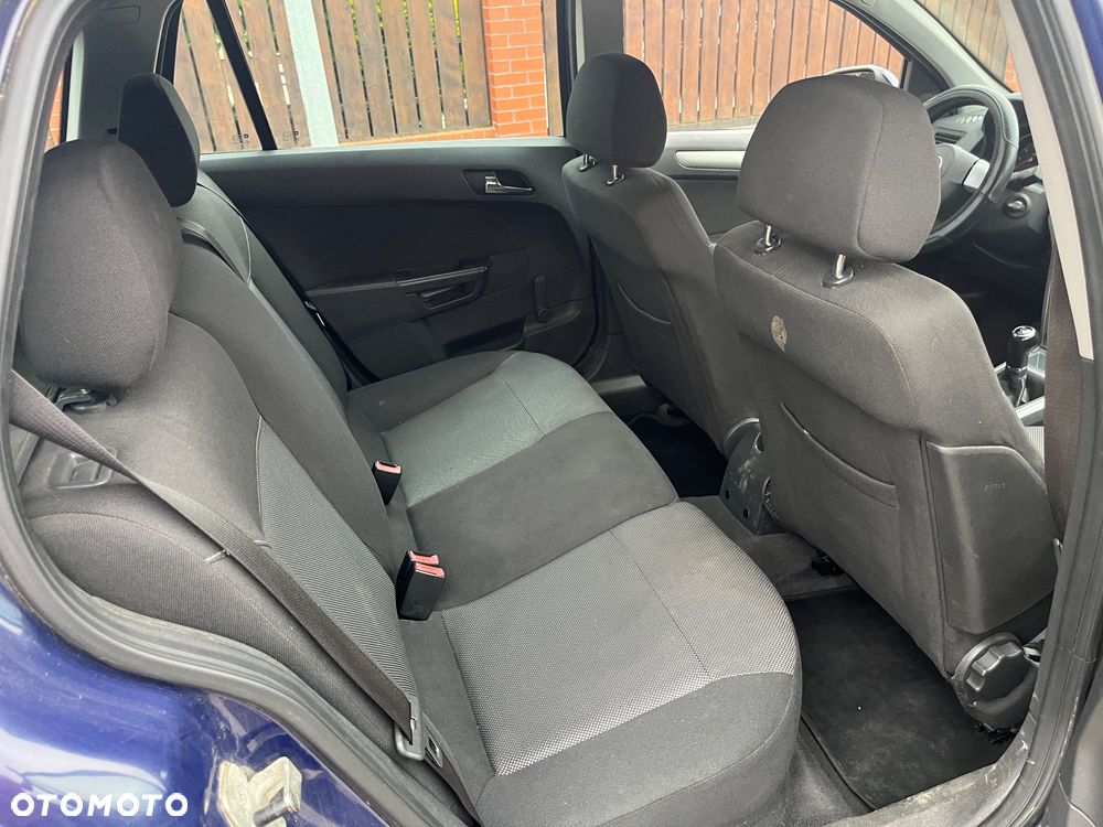 Opel Astra 1.6 - 7