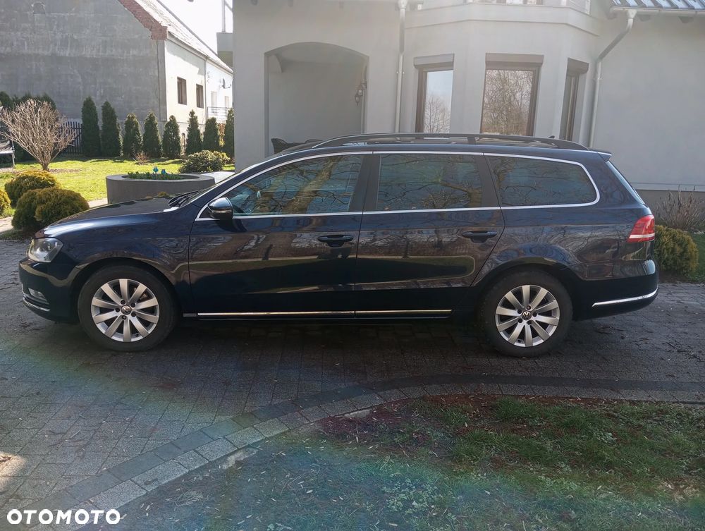 Volkswagen Passat 2.0 TDI Comfortline - 4